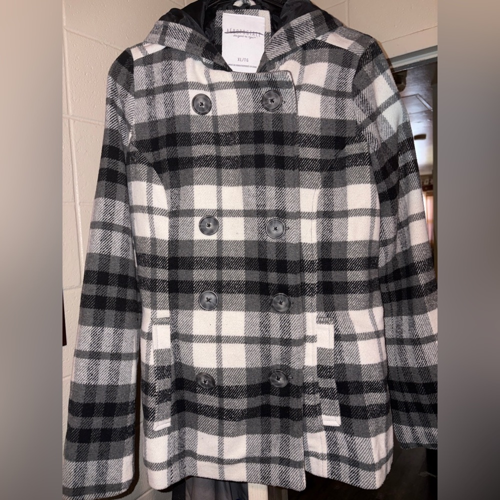 Aeropostale Black and White Plaid Pea Coat